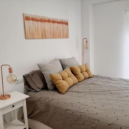 Confortable Apartamento En エルチェ エクステリア 写真