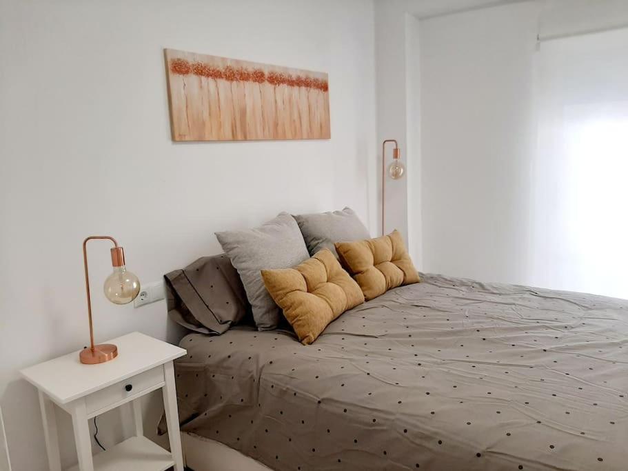 Confortable Apartamento En エルチェ エクステリア 写真